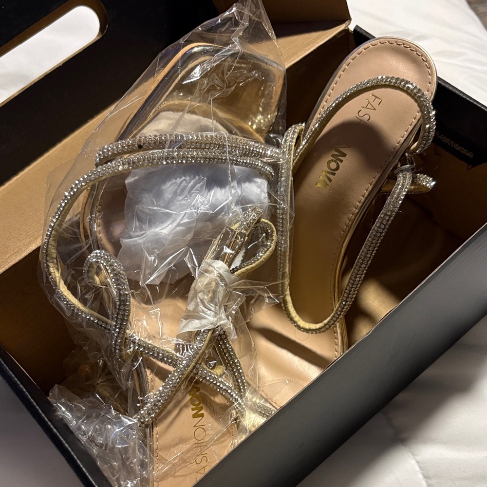 Fashion Nova Elegant Gold Rhinestone Sandals